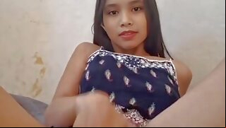 Indian hot girl masturbating and fingering asian amateur fingering